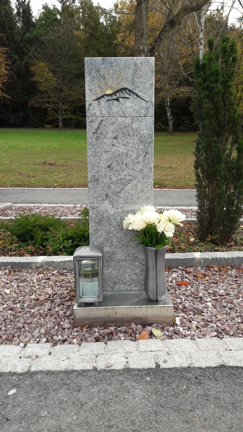 Urnengrab schön