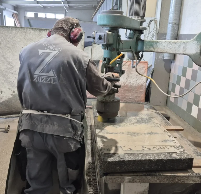 Grabsteine 21 Grabstein Ausschleifen