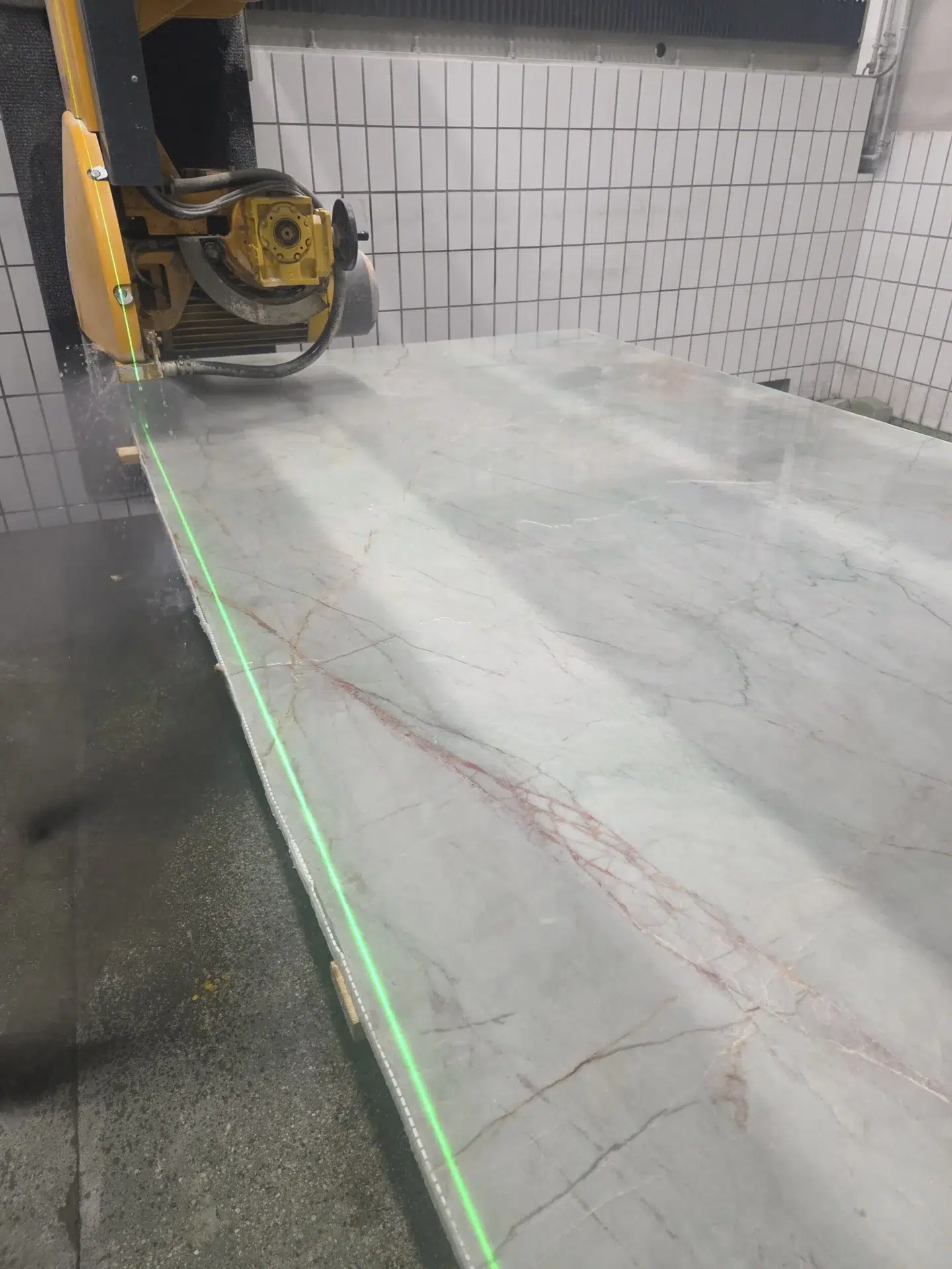 Naturstein Kuechenarbeitsplatte 55